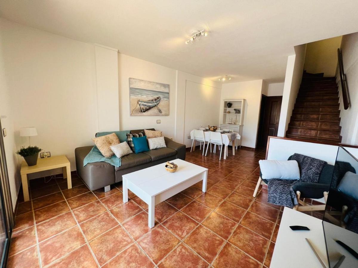 Apartamentos Vista Marina - El Medano Екстериор снимка